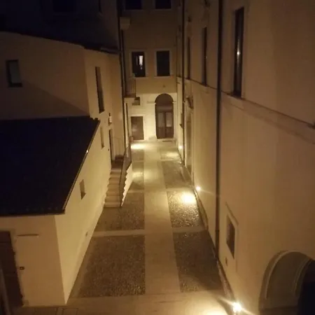 Bone Novelle Dimora Storica Palazzo Zuzi