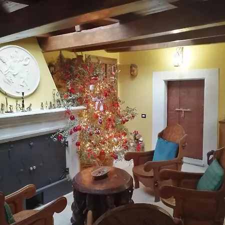 Bone Novelle Dimora Storica Palazzo Zuzi Nocleg ze śniadaniem 4*