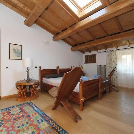 Bone Novelle Dimora Storica Palazzo Zuzi 4*