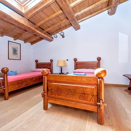 Bone Novelle Dimora Storica Palazzo Zuzi Nocleg ze śniadaniem LʼAquila