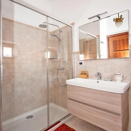 Bed and breakfast Bone Novelle Dimora Storica Palazzo Zuzi