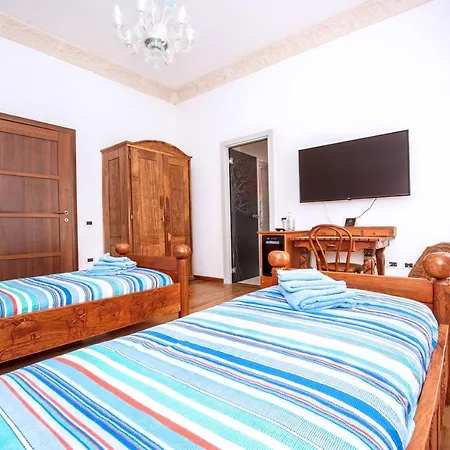 Bone Novelle Dimora Storica Palazzo Zuzi Nocleg ze śniadaniem LʼAquila