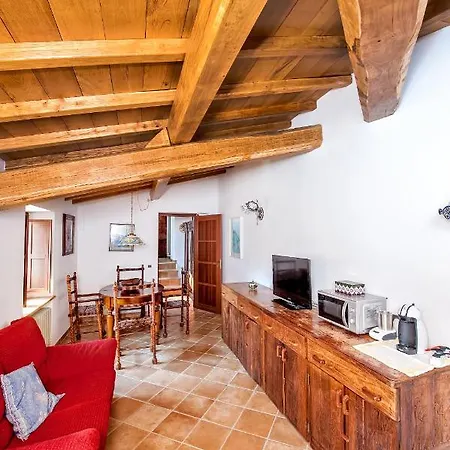 Bone Novelle Dimora Storica Palazzo Zuzi 4* L'Aquila