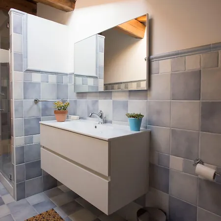 Bone Novelle Dimora Storica Palazzo Zuzi Nocleg ze śniadaniem