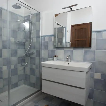 Bone Novelle Dimora Storica Palazzo Zuzi Nocleg ze śniadaniem LʼAquila