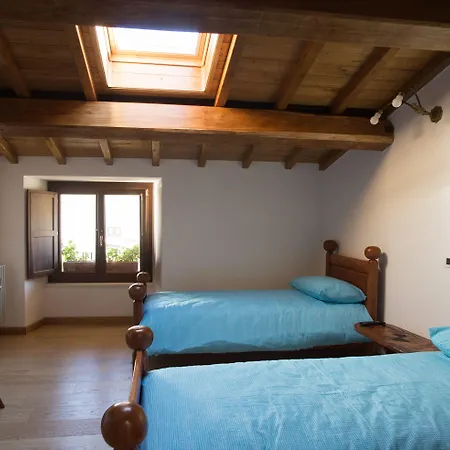 Bone Novelle Dimora Storica Palazzo Zuzi Nocleg ze śniadaniem LʼAquila