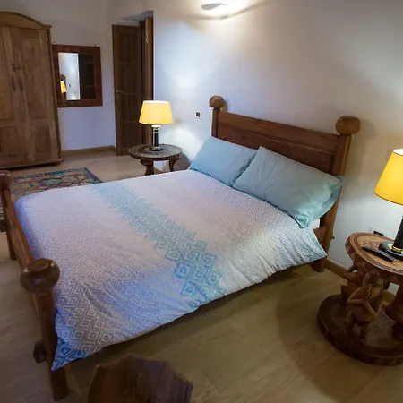 Nocleg ze śniadaniem Bone Novelle Dimora Storica Palazzo Zuzi 4*