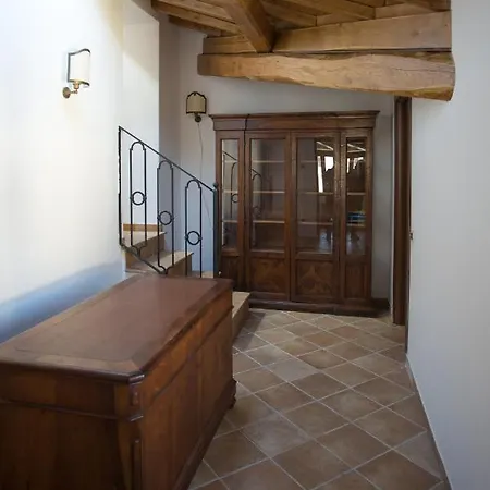 Nocleg ze śniadaniem Bone Novelle Dimora Storica Palazzo Zuzi LʼAquila