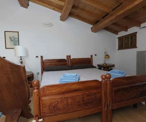 Bed & Breakfast Bone Novelle Dimora Storica Palazzo Zuzi