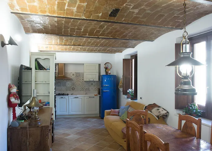 Bone Novelle Dimora Storica Palazzo Zuzi Bed & Breakfast 4*