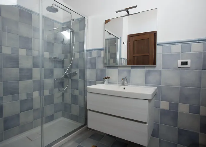 Bone Novelle Dimora Storica Palazzo Zuzi Bed & Breakfast LʼAquila