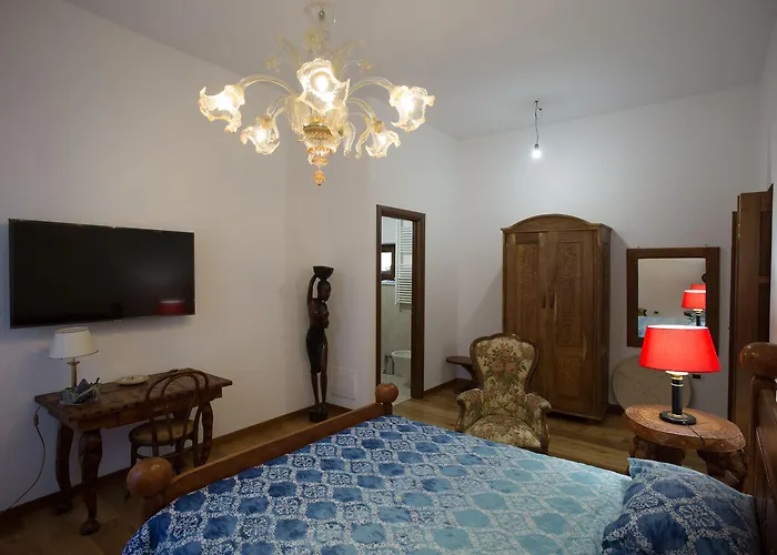 Bed & Breakfast Bone Novelle Dimora Storica Palazzo Zuzi LʼAquila